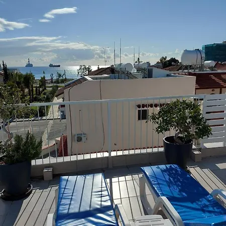 Apartment George Roof Garden Larnaca